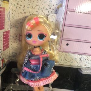 L.O.L- To go Diner doll